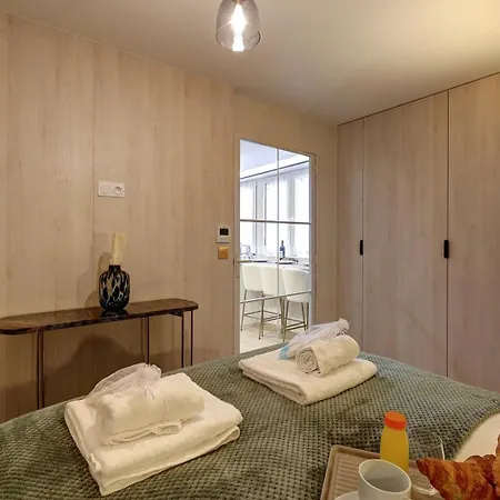 369 Fondary 5 - Superb In * Paris