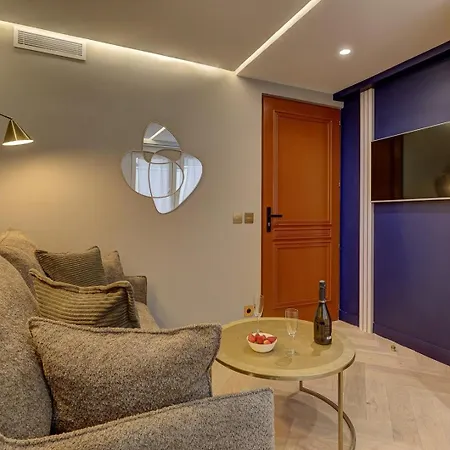 369 Fondary 5 - Superb In Paris